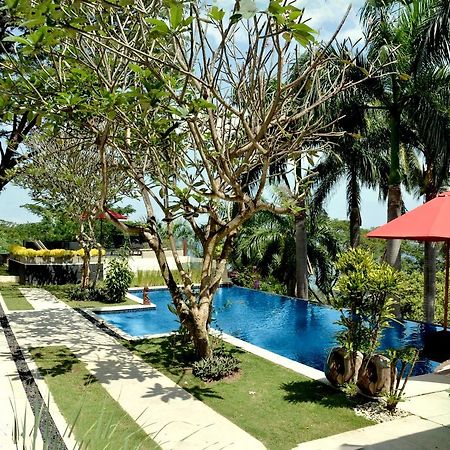 Villa Tiara Mangsit ภายนอก รูปภาพ