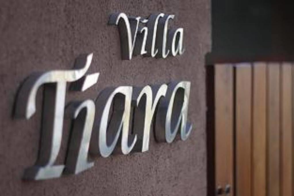 Villa Tiara Mangsit ภายนอก รูปภาพ
